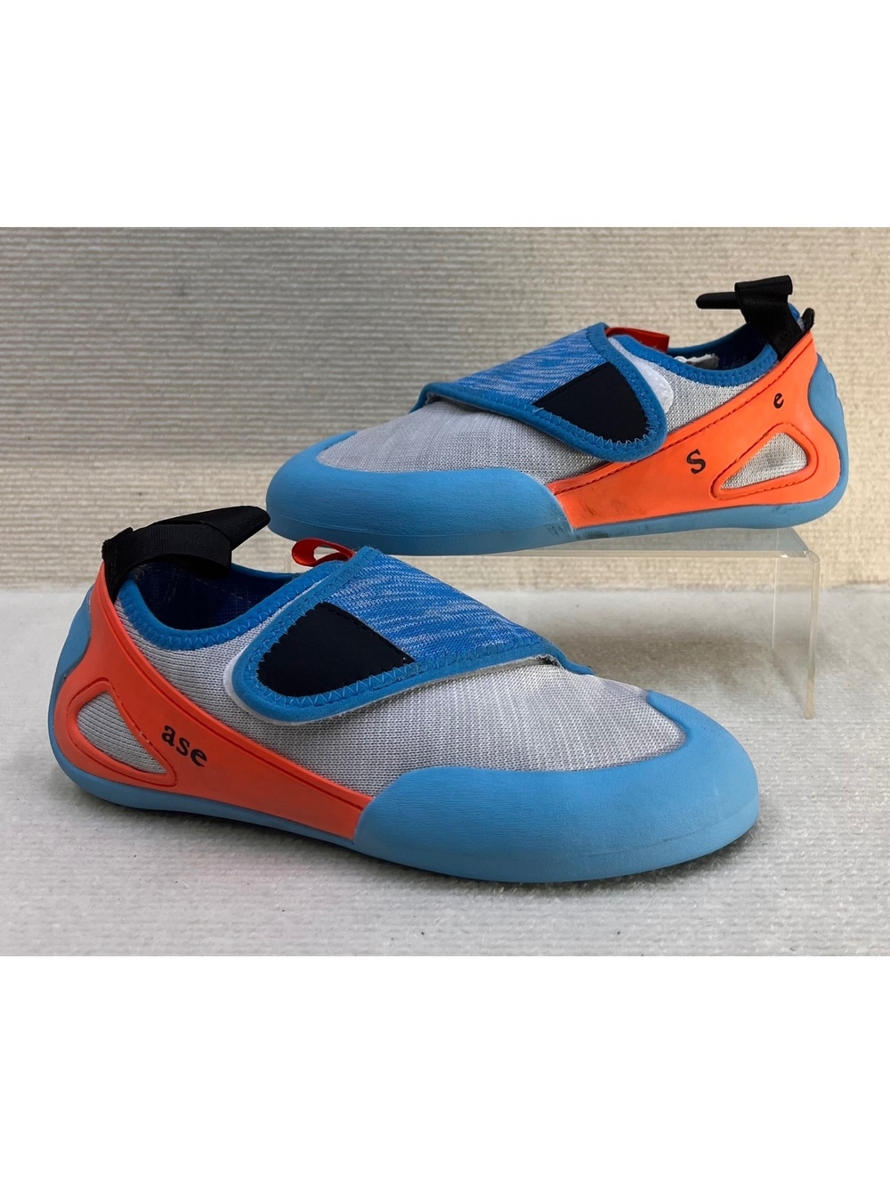 SoleEase PYX-016 Bouldering Climbing Shoes Gray Blue EU 39